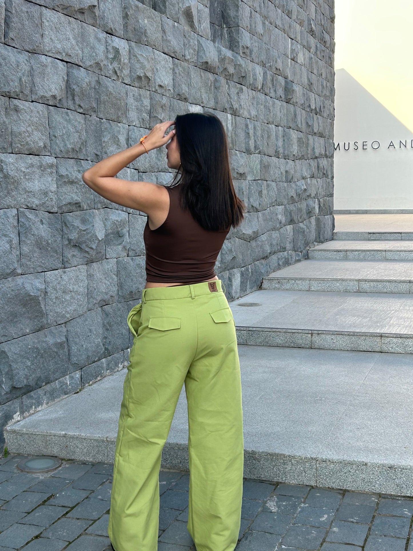 Pantalón sastrero verde Lima